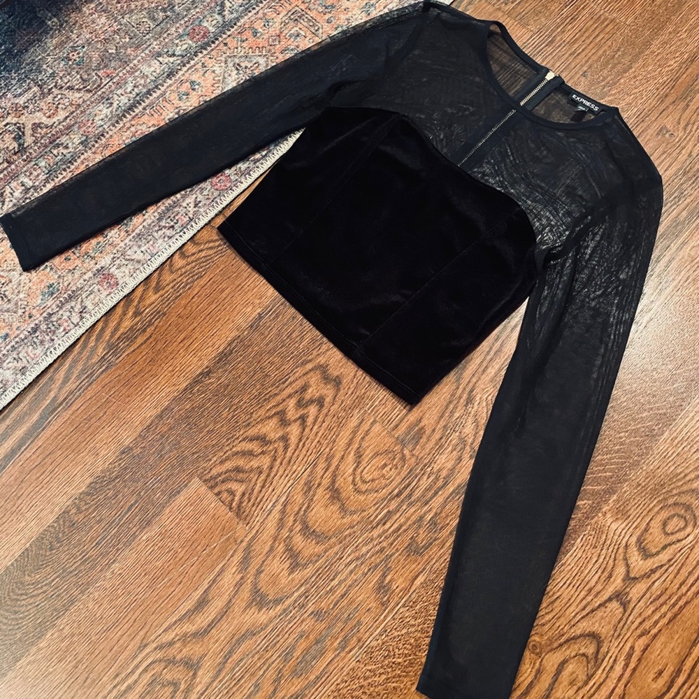 EXPRESS Top - Picture 7 of 7